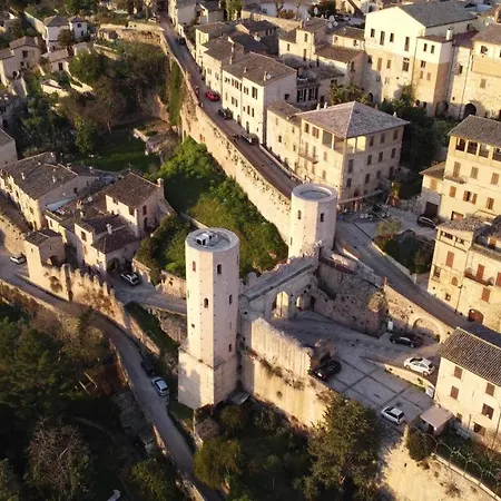 Topazio * Spello